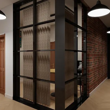 Center Grand 6 Bedrooms 6 Bathrooms
